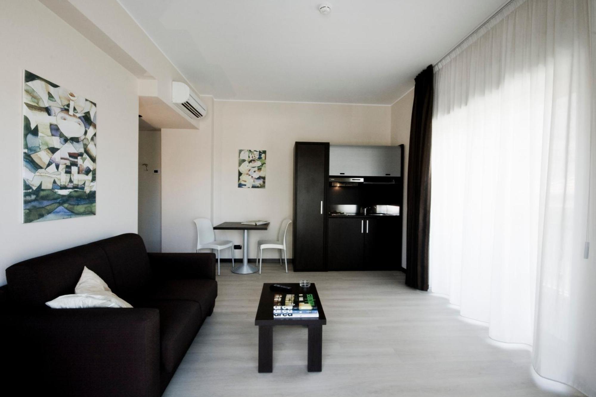 Guest House Residence Μεσίνα Εξωτερικό φωτογραφία