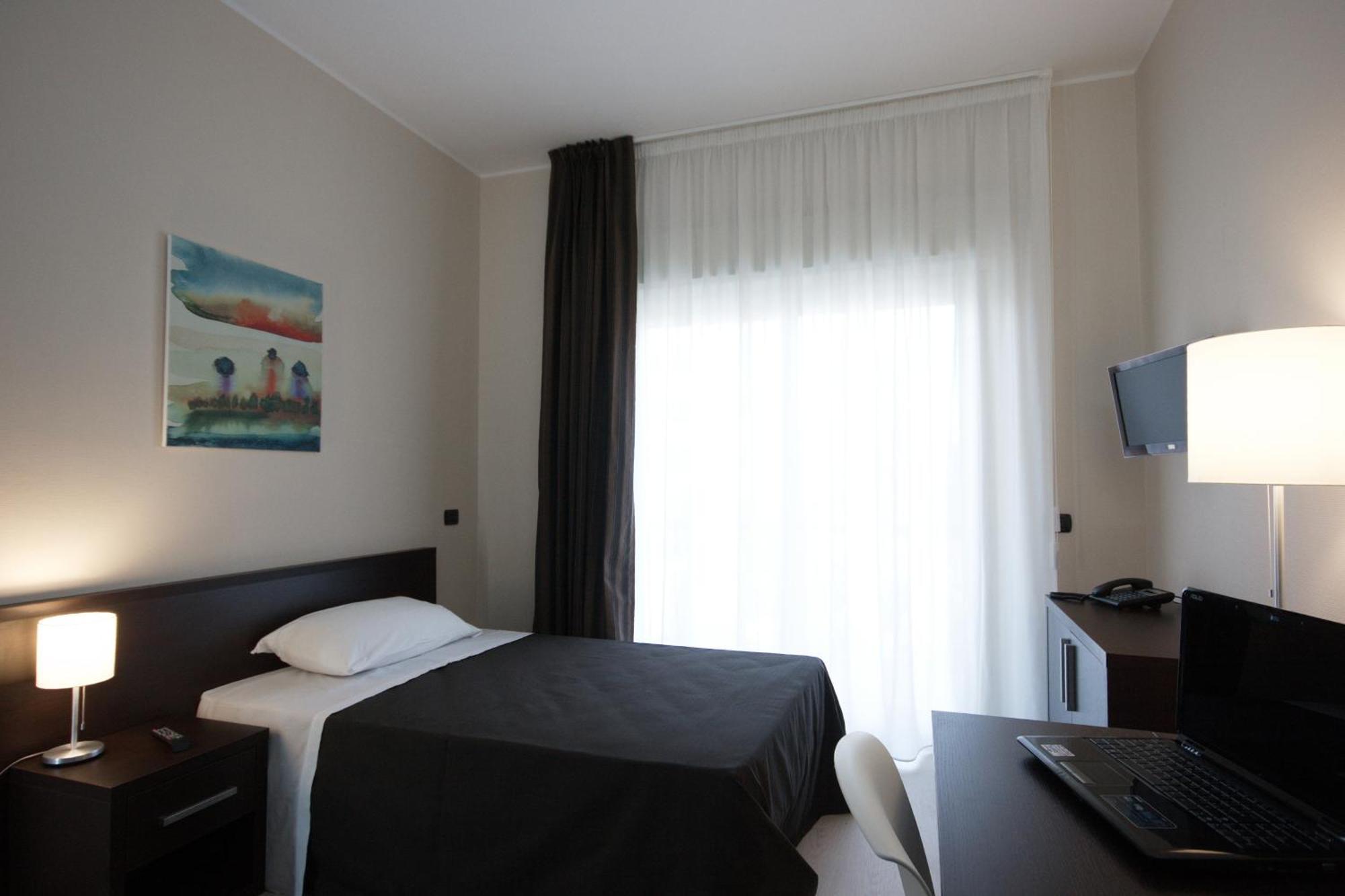 Guest House Residence Μεσίνα Εξωτερικό φωτογραφία